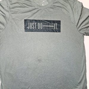 Nike Grey Short Sleeve Just Don't Quit Shirt XL